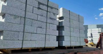 日照 路沿石装车出货