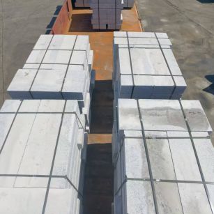 日照 路沿石装车出货