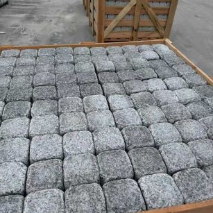 日照 园林景观滚石