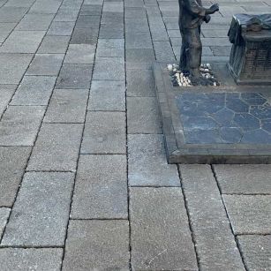 日照仿古石铺装效果