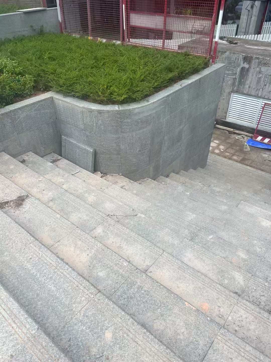 日照 芝麻黑火烧面铺装案例