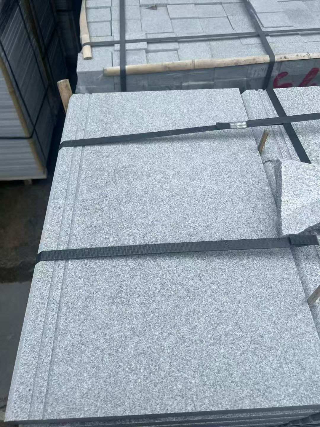 日照 芝麻灰火烧面拉槽台阶