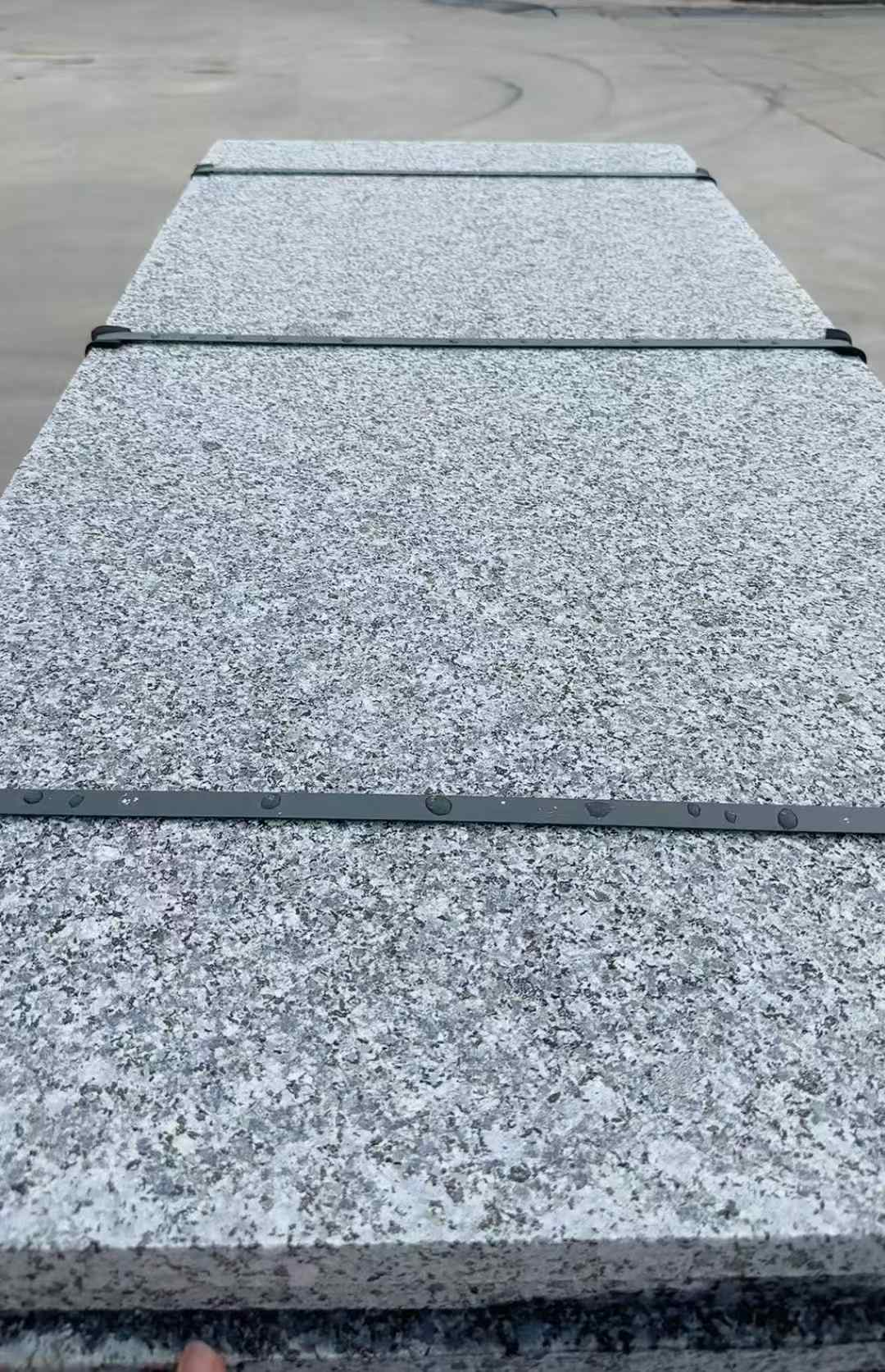 日照 芝麻黑火烧面毛板，条板，半成品