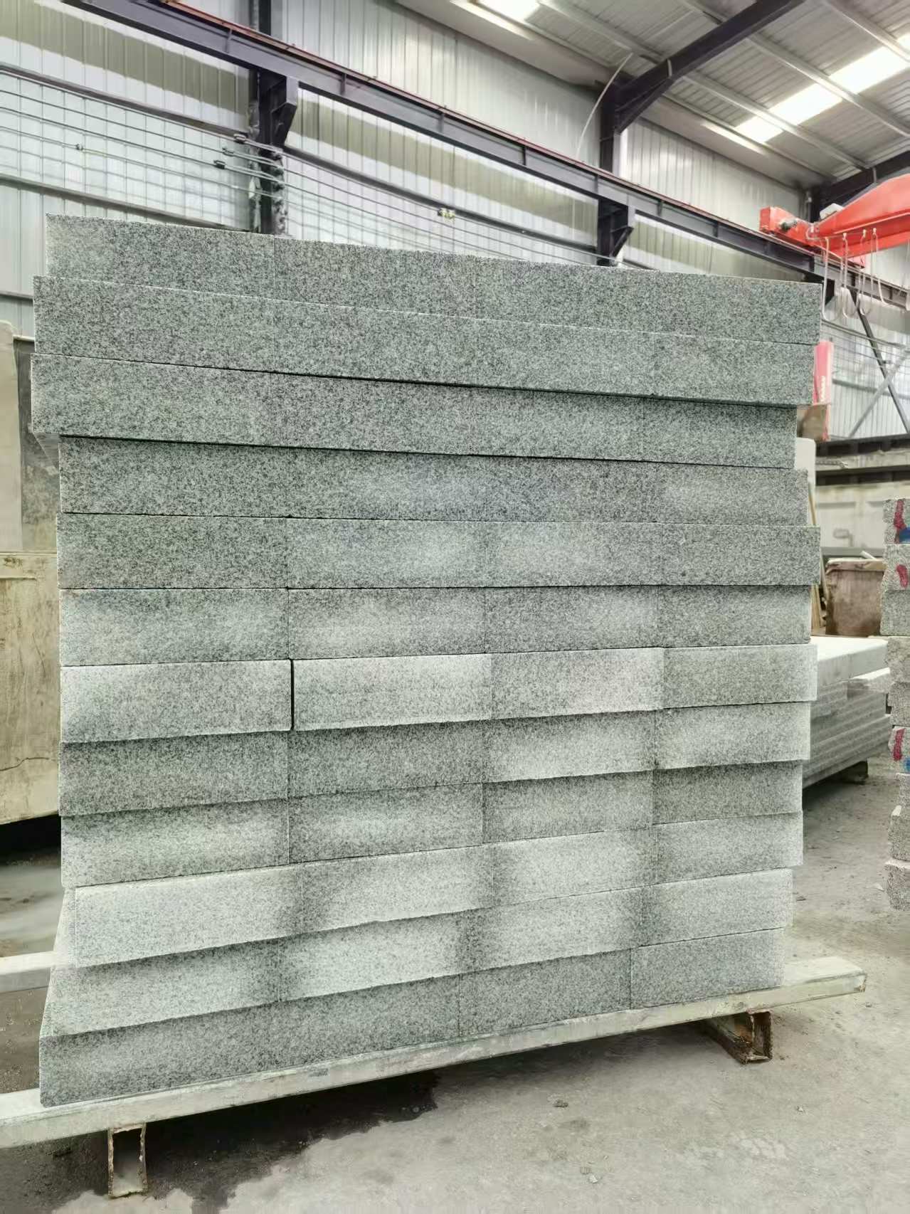 日照 芝麻白10公分300*600广场地铺，A料定制，尺寸标准，厚薄均匀