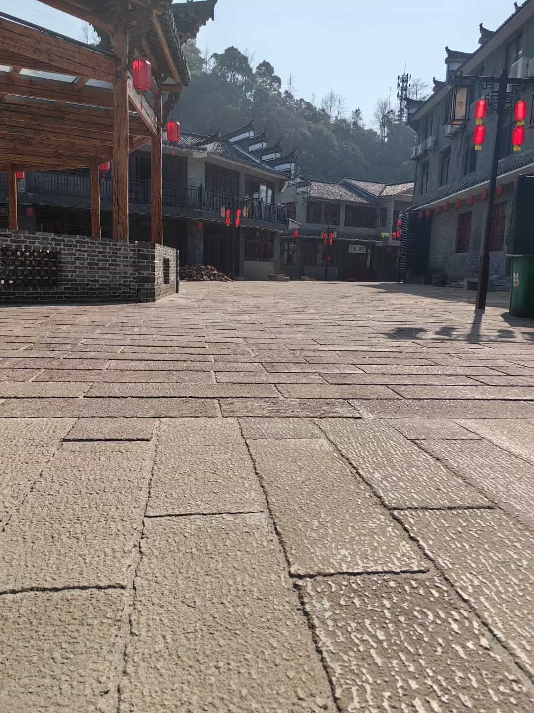 日照仿古石铺装效果