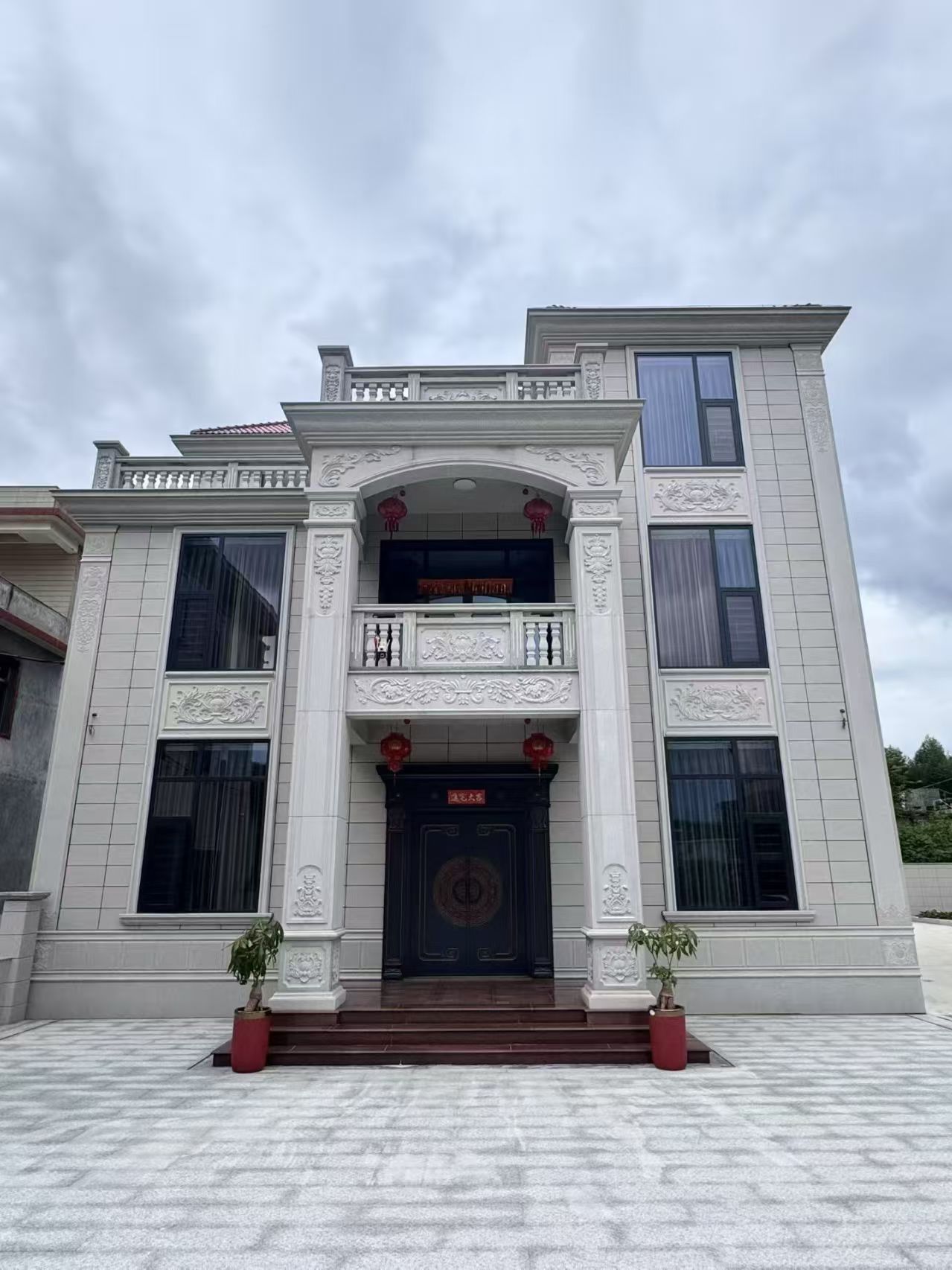 日照 芝麻白石材别墅干挂案例展示