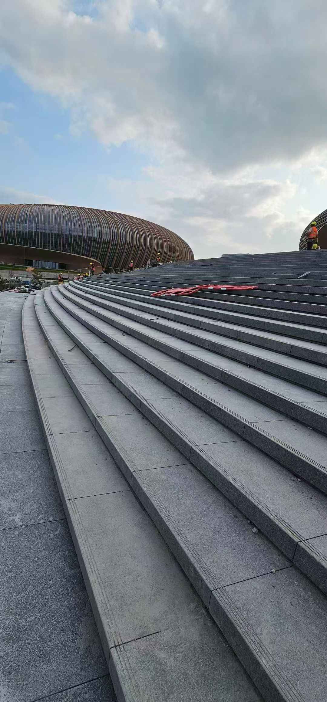 日照 弧形整石台阶铺装效果图