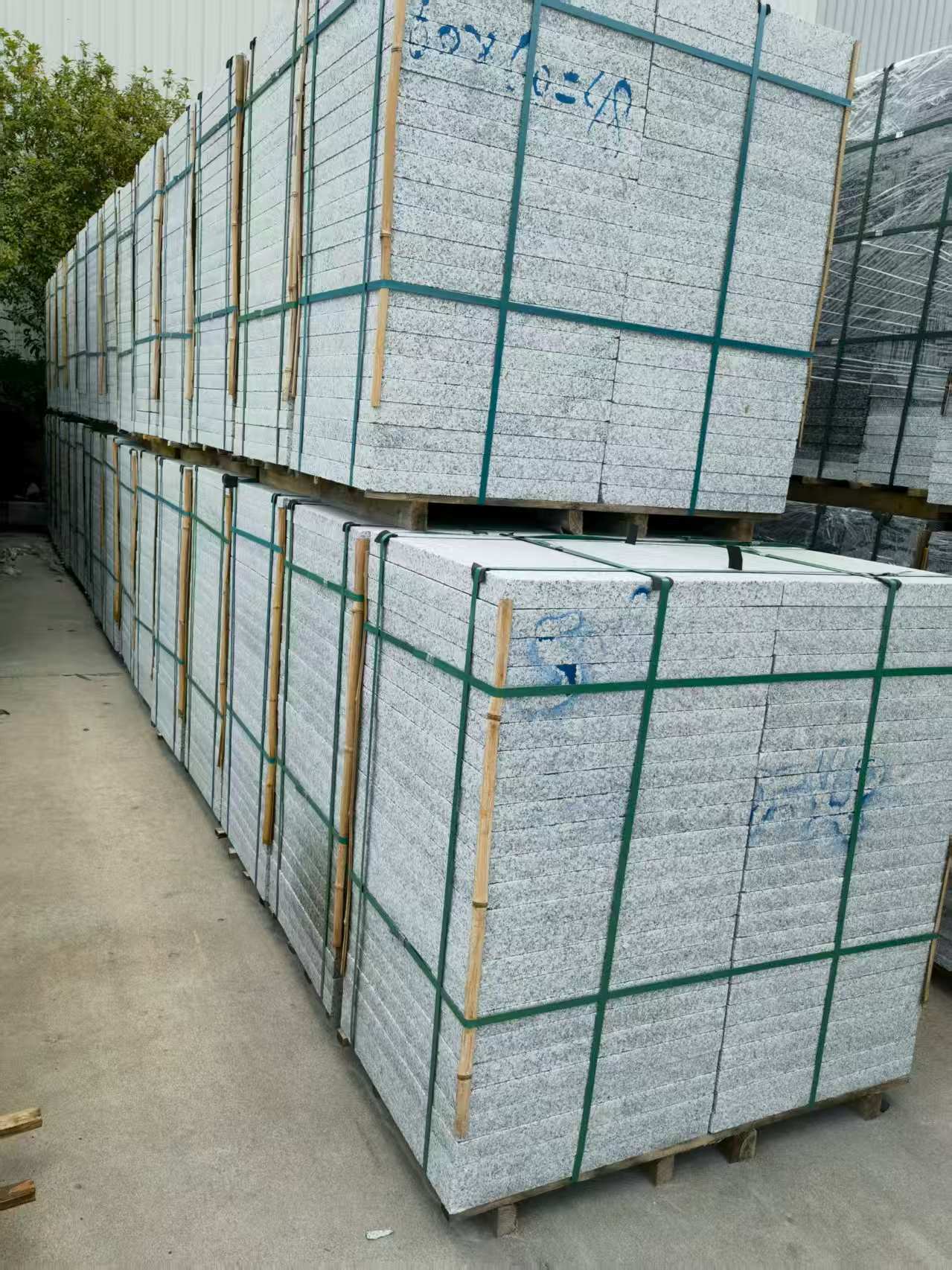 日照 大花芙蓉白火烧成品，市政园林广场地铺石